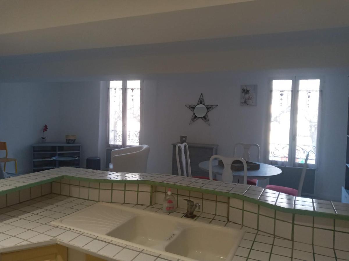 Peggy Apartment โคทินยัค ภายนอก รูปภาพ